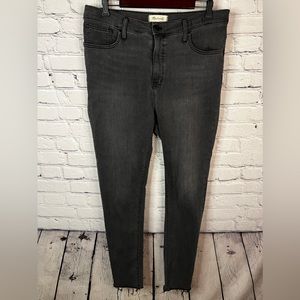 Madewell 10” High Rise Black / Grey Skinny Jeans Raw Hem Stretch Women’s Size 32
